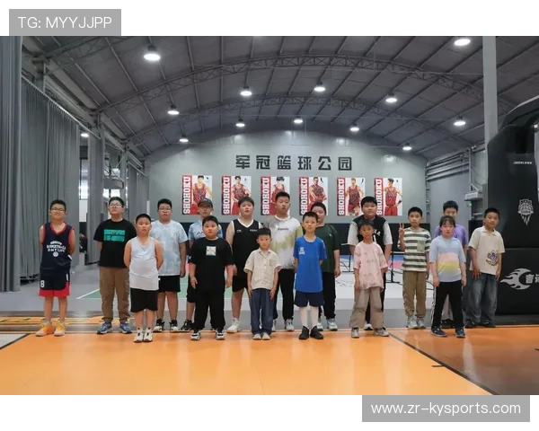 篮球联赛加强青训球员的,篮球青训队还能上学吗 篮球联赛加强青训球员的,篮球青训队还能上学吗